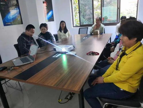 相逢同學習，合作共成長——南昌市家庭教育服務項目十月持續深化進行